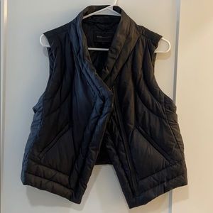 BCBG Black Crop Vest - Size L